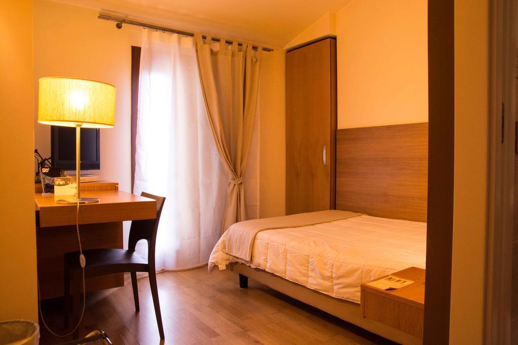 Country House Corte Del Sole Campolungo 객실 사진