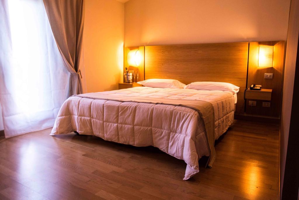 Country House Corte Del Sole Campolungo 객실 사진